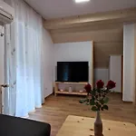 Apartmaji Mojca *