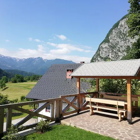 Apartmaji Mojca