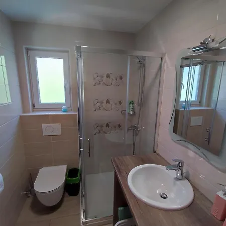 Apartmaji Mojca Apartman Bohinji-tó