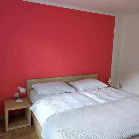 Apartmaji Mojca