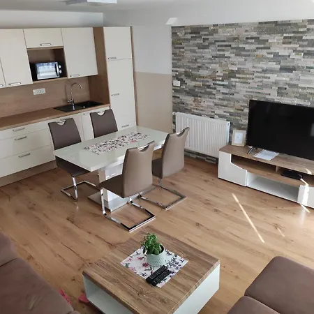 Apartmaji Mojca * Bohinji-tó