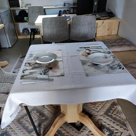 Apartmaji Mojca
