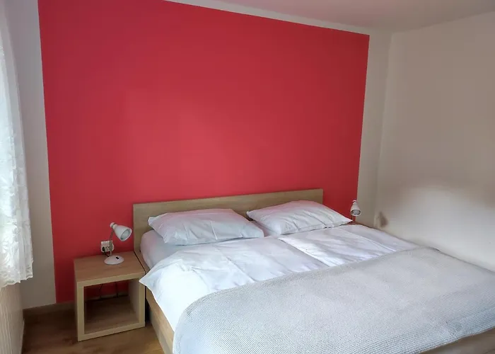 Apartmaji Mojca